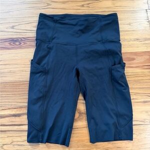 Women’s Lululemon Biker Shorts Size 4